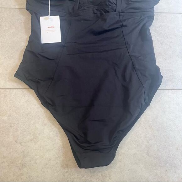 NWT Andie Swim Havana One Piece Black Square Neckline Slimming Princess Medium - Picture 7 of 12